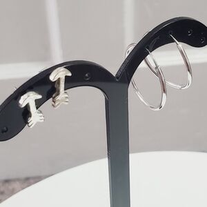 4/20 Silver Tone Hoop And Pin Earrings. 🌴